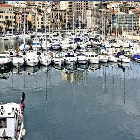 Porto Vecchia Darsena Apartment *